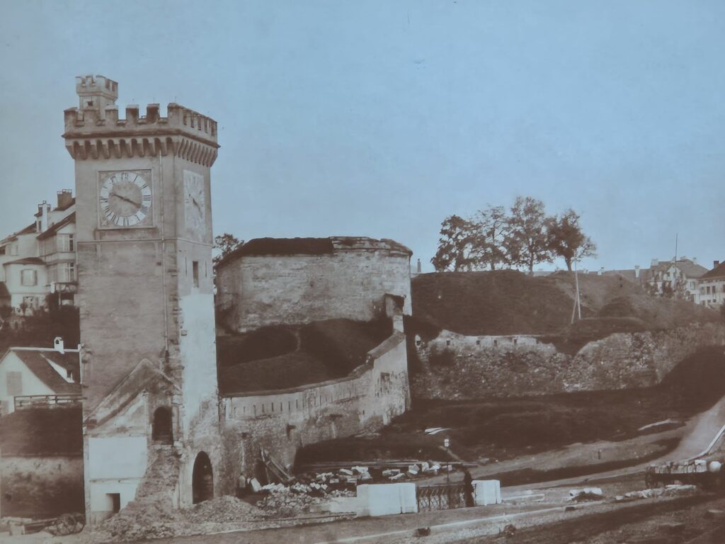 E. E. Zunft zu Gerbern - %title