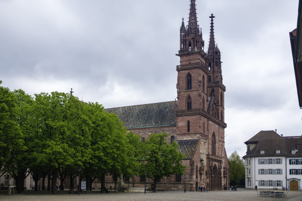 E. E. Zunft zu Gerbern - %title